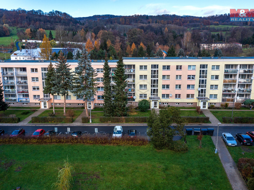 Pronájem bytu 3+1 67 m², Benešov nad Ploučnicí