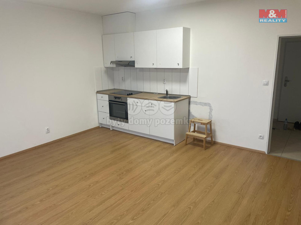 Pronájem bytu 1+kk, garsoniery 32 m², Plzeň