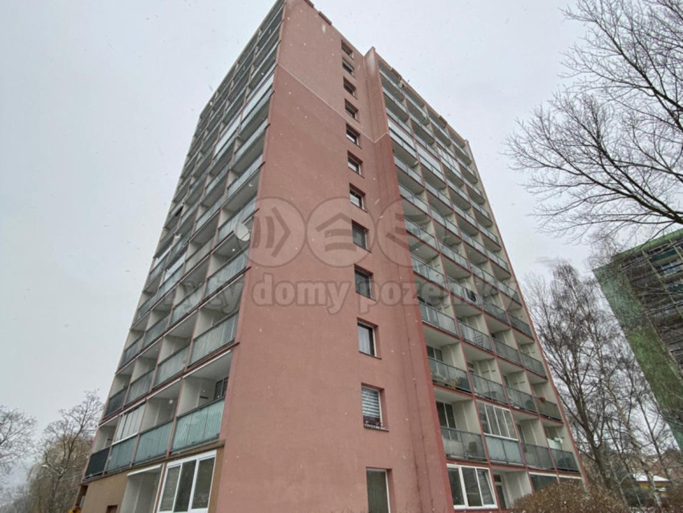 Pronájem bytu 2+1 54 m², Děčín