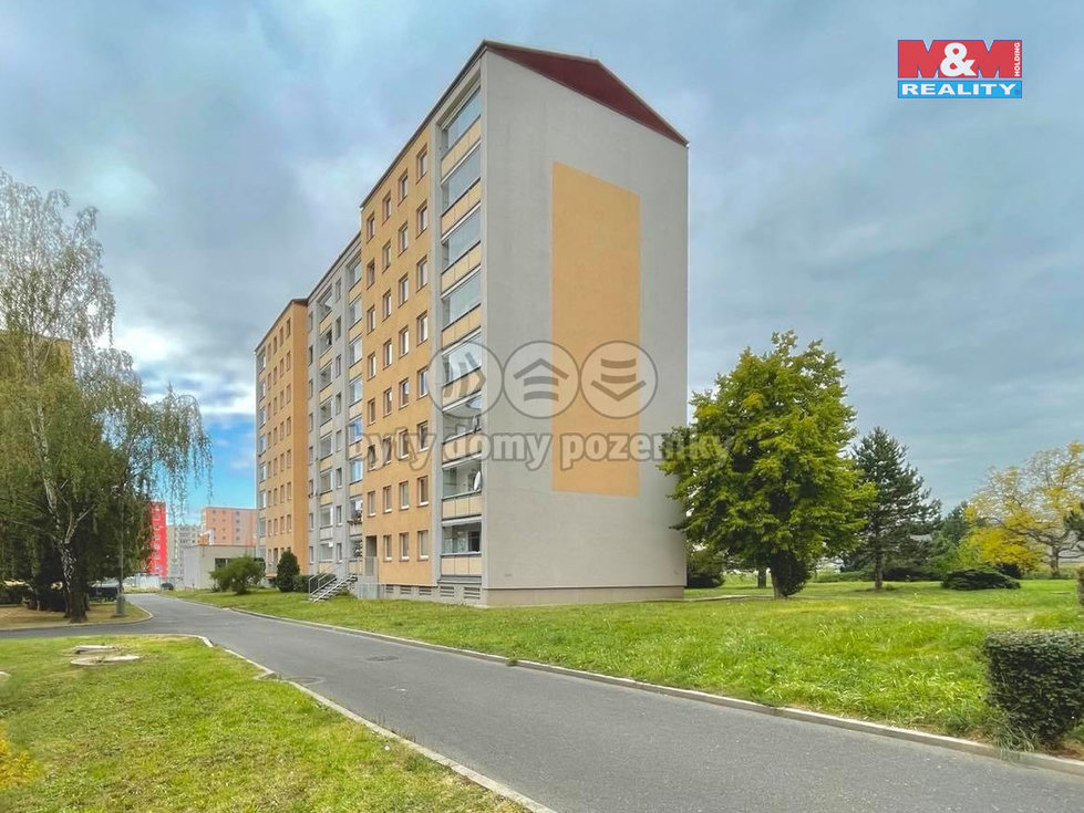 Pronájem bytu 1+kk, garsoniery 33 m², Teplice