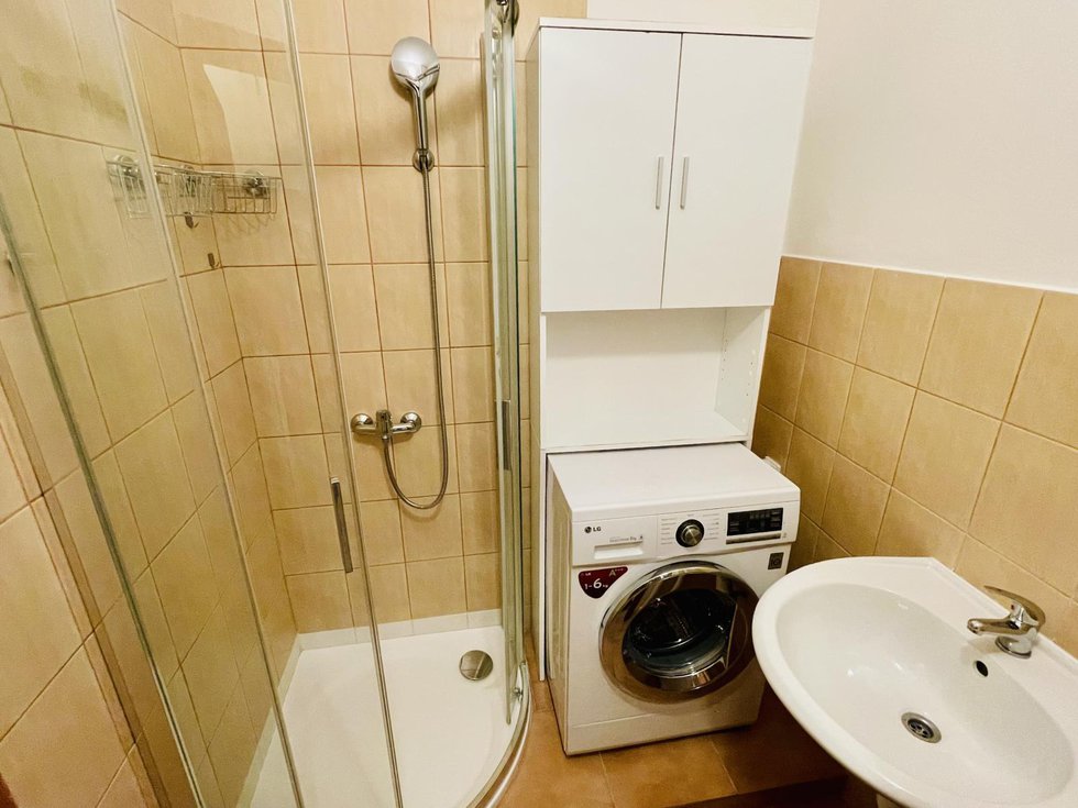 Pronájem bytu 2+1 53 m², Praha