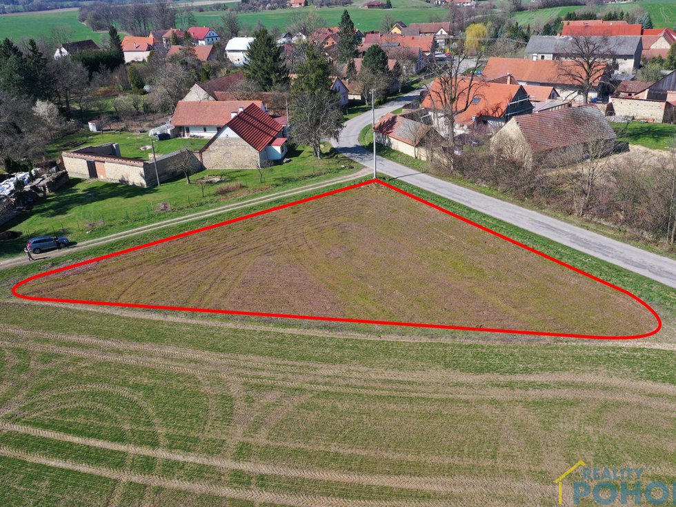 Prodej stavební parcely 1713 m², České Heřmanice