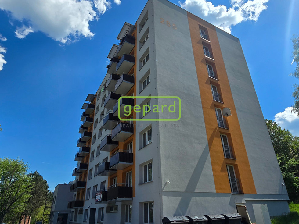 Pronájem bytu 2+1 47 m², Větřní