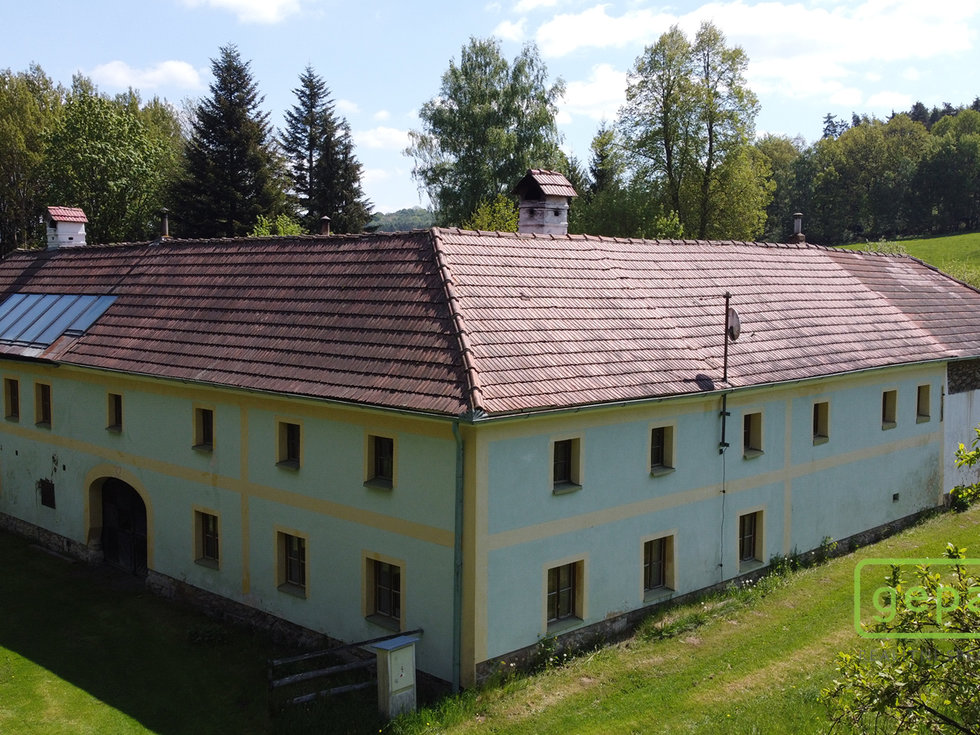 Prodej chalupy 295 m², Benešov nad Černou