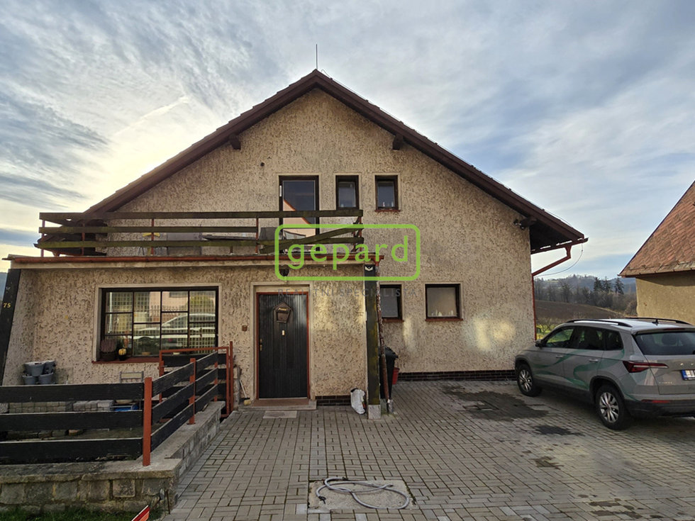 Pronájem bytu 2+1 90 m², Český Krumlov