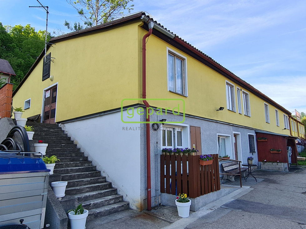 Pronájem bytu 1+kk, garsoniery 29 m², Český Krumlov