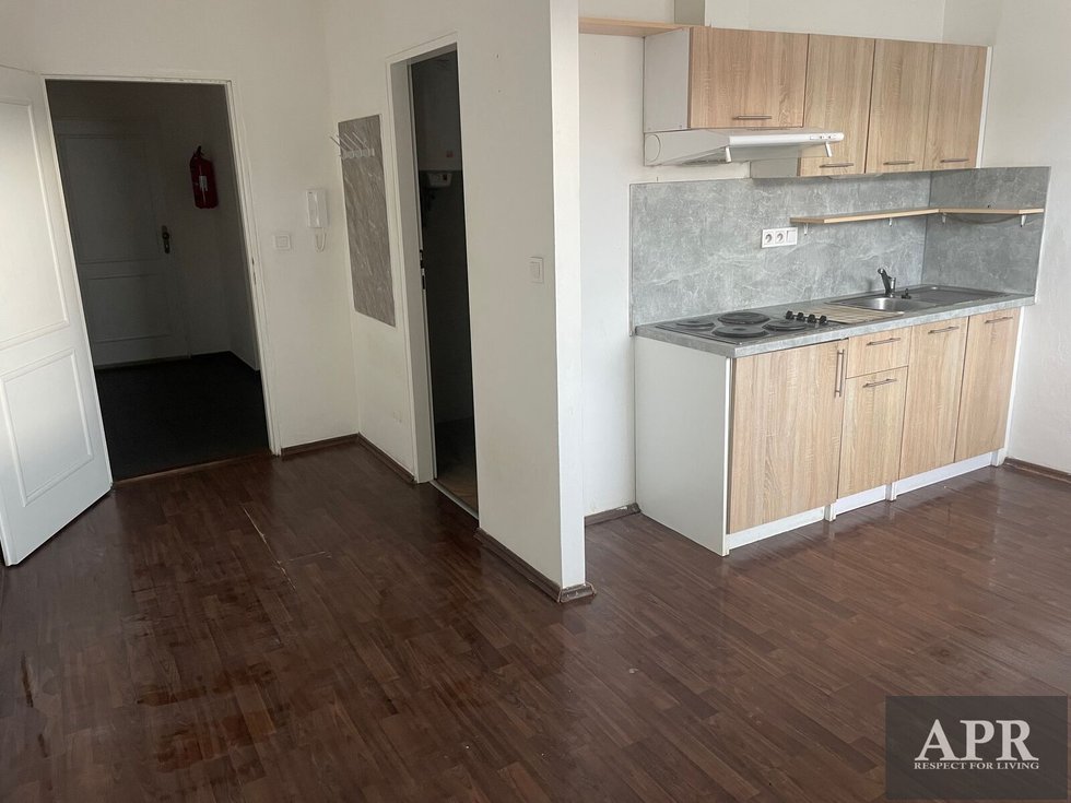 Pronájem bytu 1+kk, garsoniery 28 m², Uherský Brod