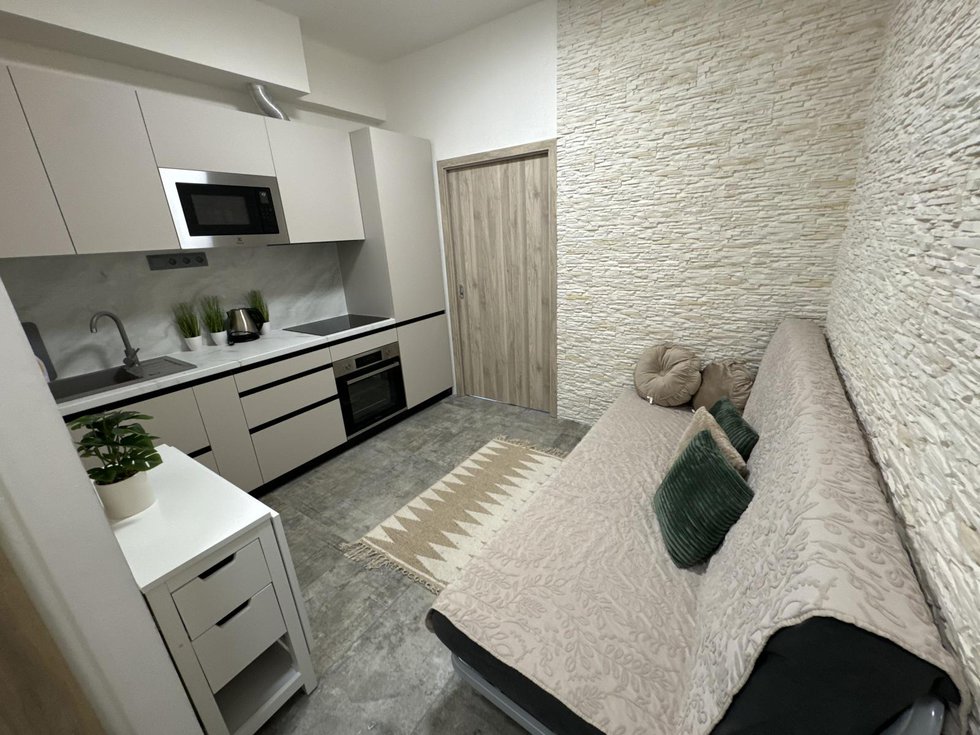 Pronájem bytu 2+kk 23 m², Praha