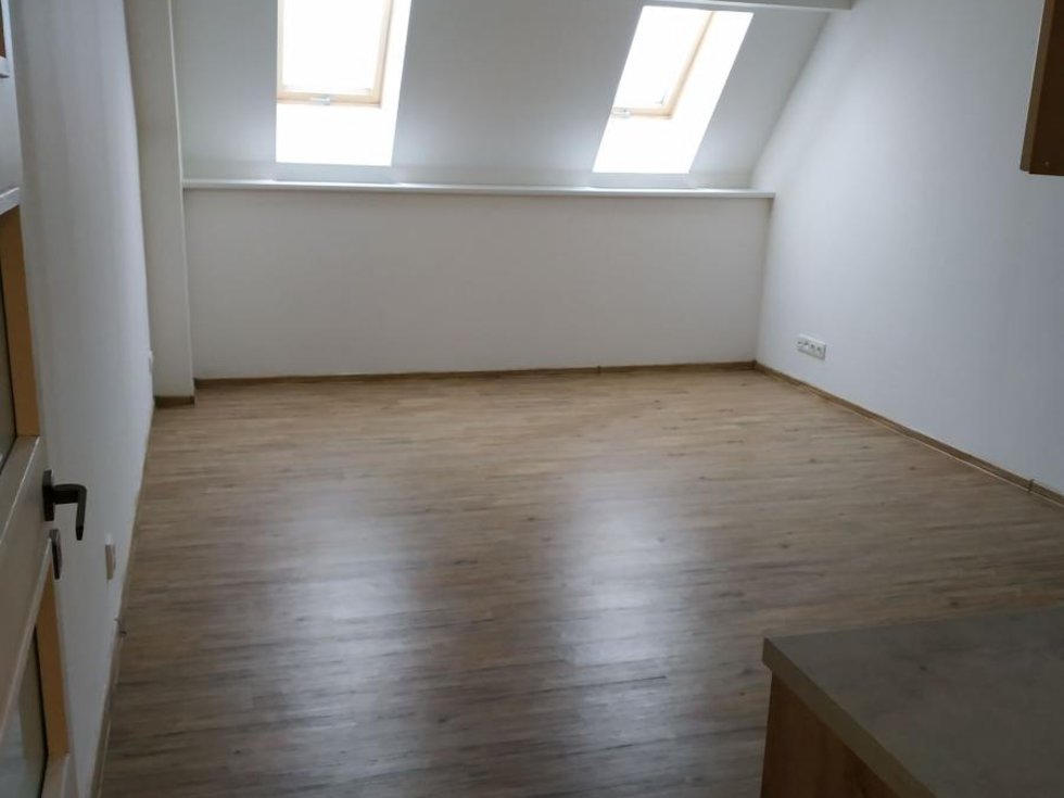 Pronájem bytu 1+kk, garsoniery 30 m², Dobříš