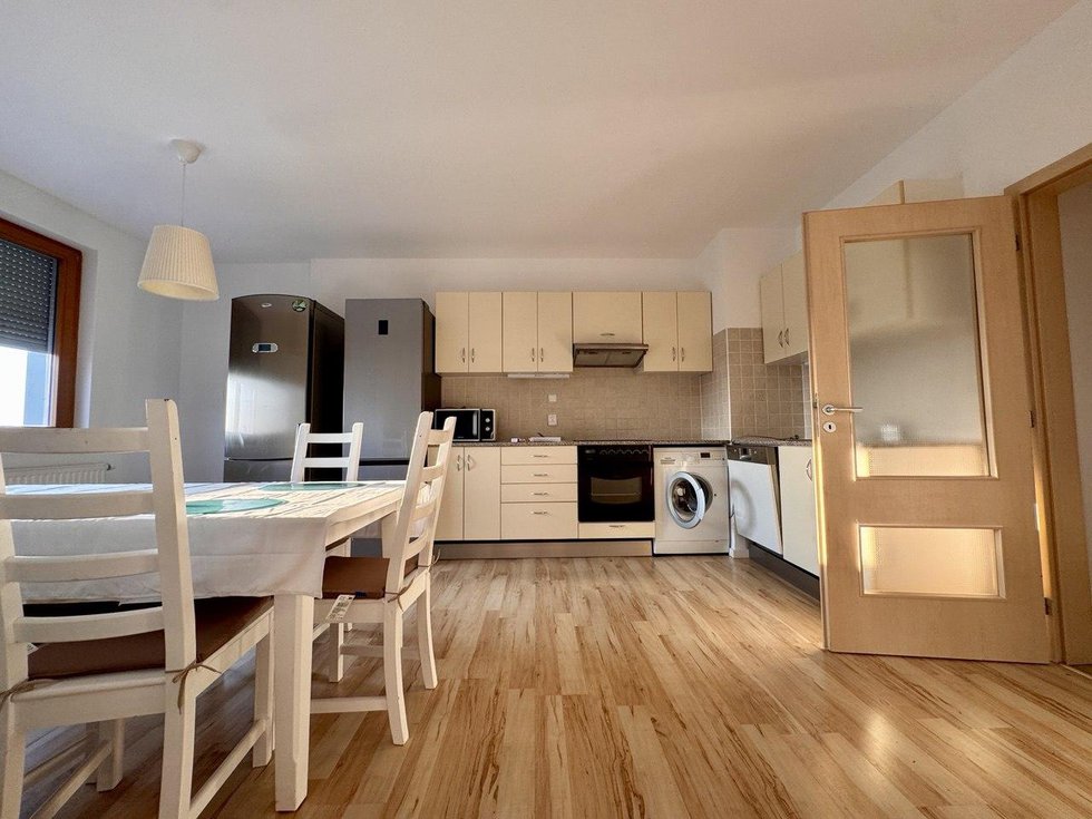 Pronájem bytu 3+kk 109 m², Praha