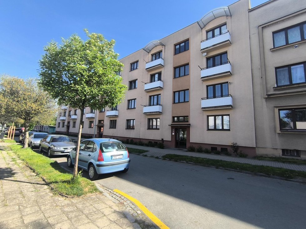 Pronájem bytu 3+1 63 m², Hradec Králové