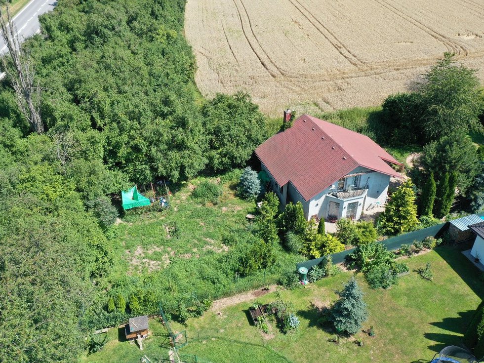 Prodej rodinného domu 138 m², Lochenice