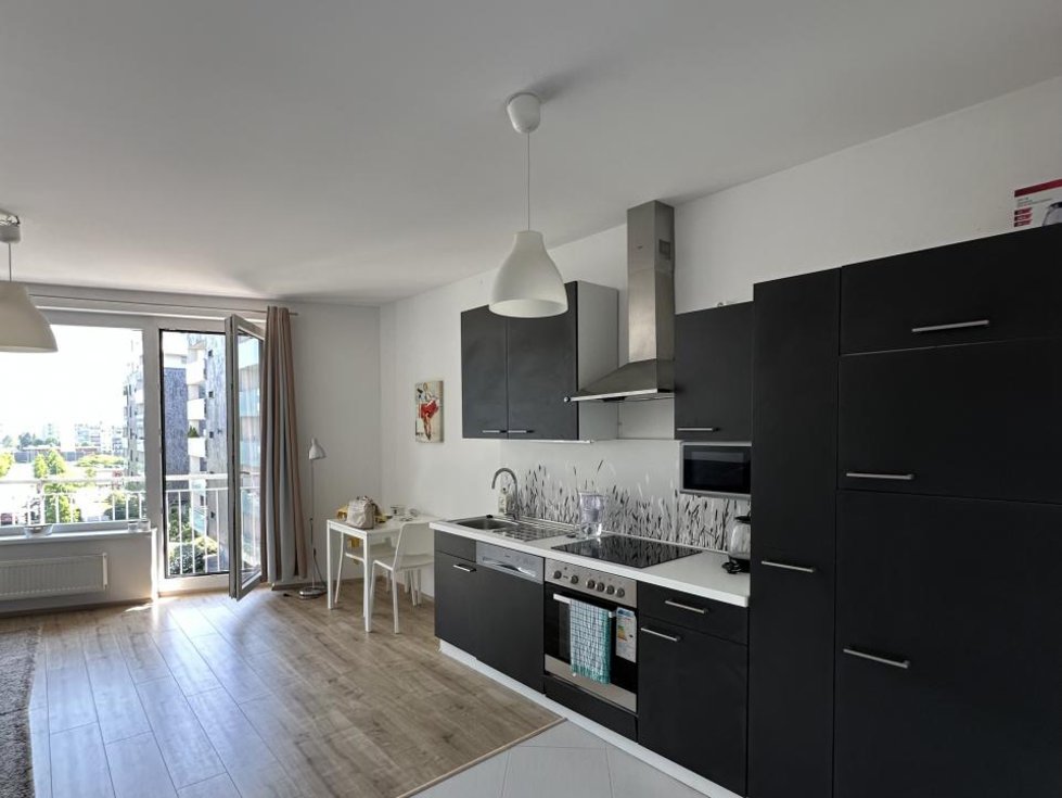 Pronájem bytu 1+kk, garsoniery 32 m², Praha