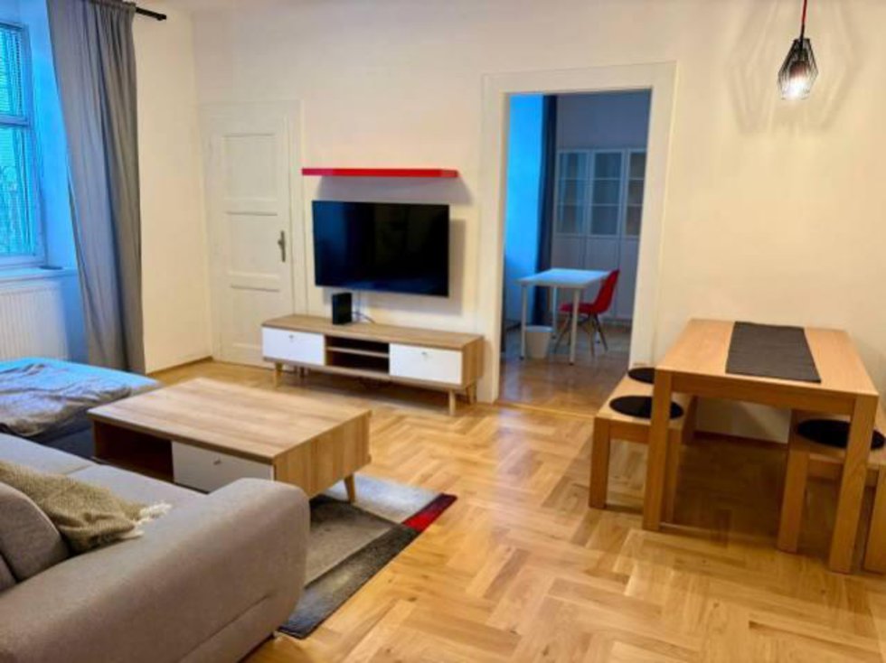 Pronájem bytu 2+1 66 m², Praha