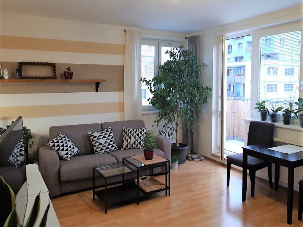 Pronájem bytu 1+kk, garsoniery 37 m², Praha