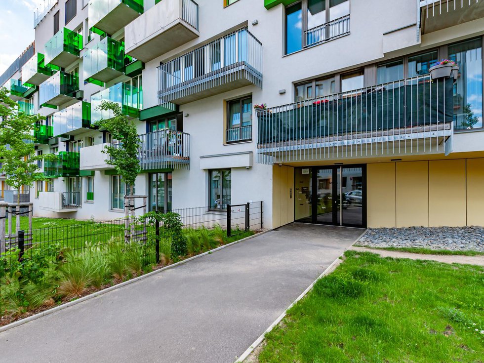 Pronájem bytu 1+kk, garsoniery 34 m², Praha