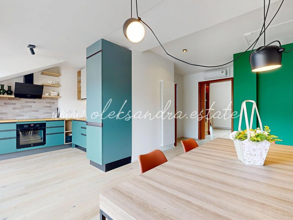 Prodej bytu 4+kk 139 m², Praha
