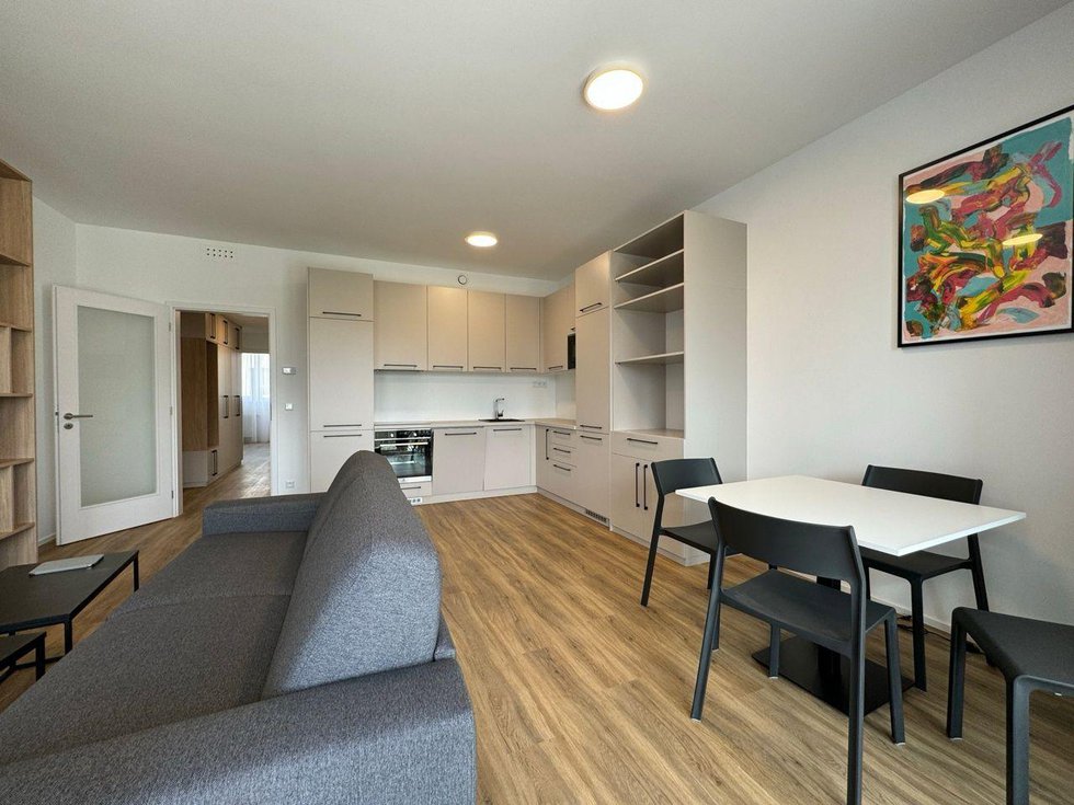 Pronájem bytu 3+kk 75 m², Praha