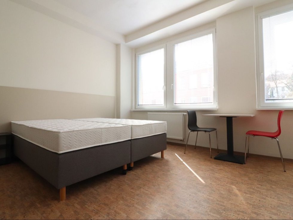 Pronájem bytu 1+kk, garsoniery 38 m², Praha