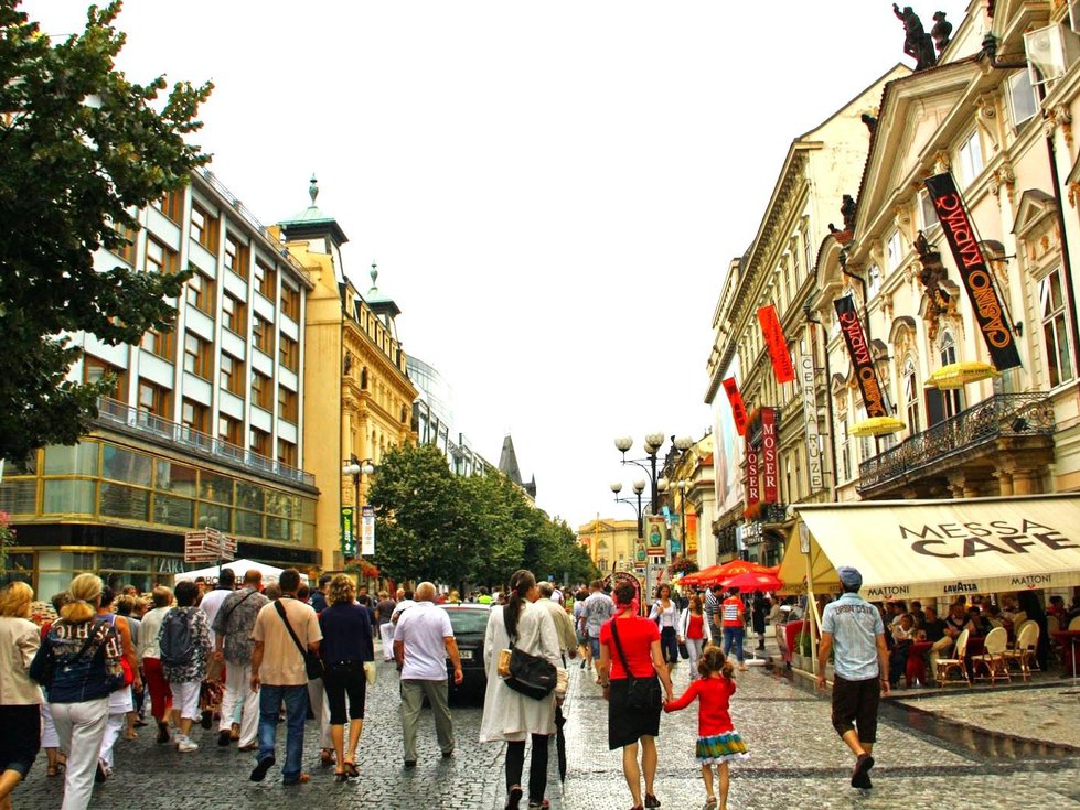 Pronájem obchodu 69 m², Praha