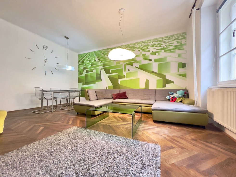 Pronájem bytu 2+1 75 m², Praha