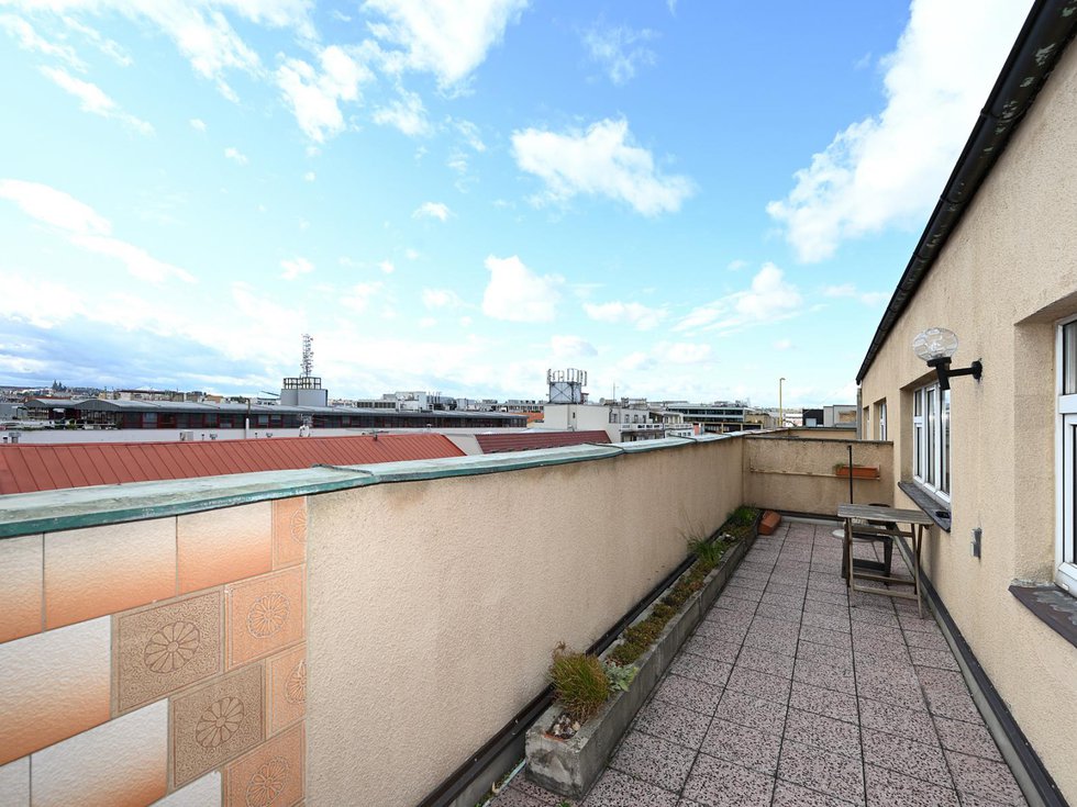 Pronájem bytu 3+kk 65 m², Praha