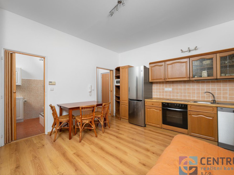 Prodej bytu 1+1 40 m², Jablonec nad Nisou