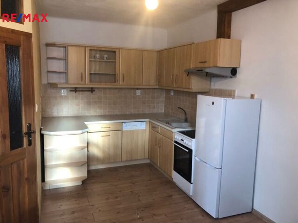 Pronájem bytu 1+1 33 m², Přeštice