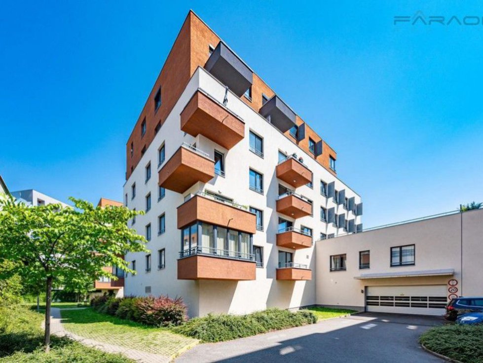 Pronájem bytu 1+kk, garsoniery 37 m², Praha