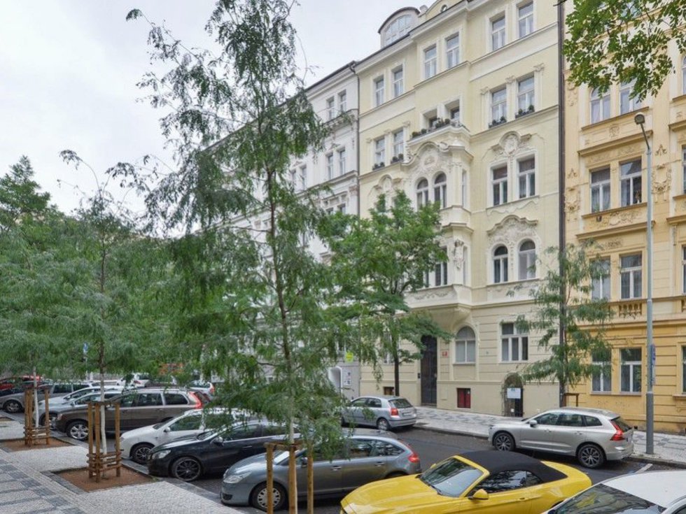 Pronájem bytu 2+1 65 m², Praha