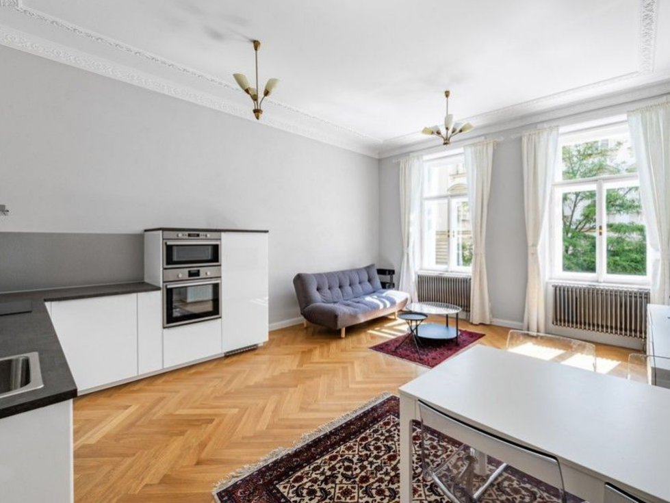 Pronájem bytu 2+kk 62 m², Praha