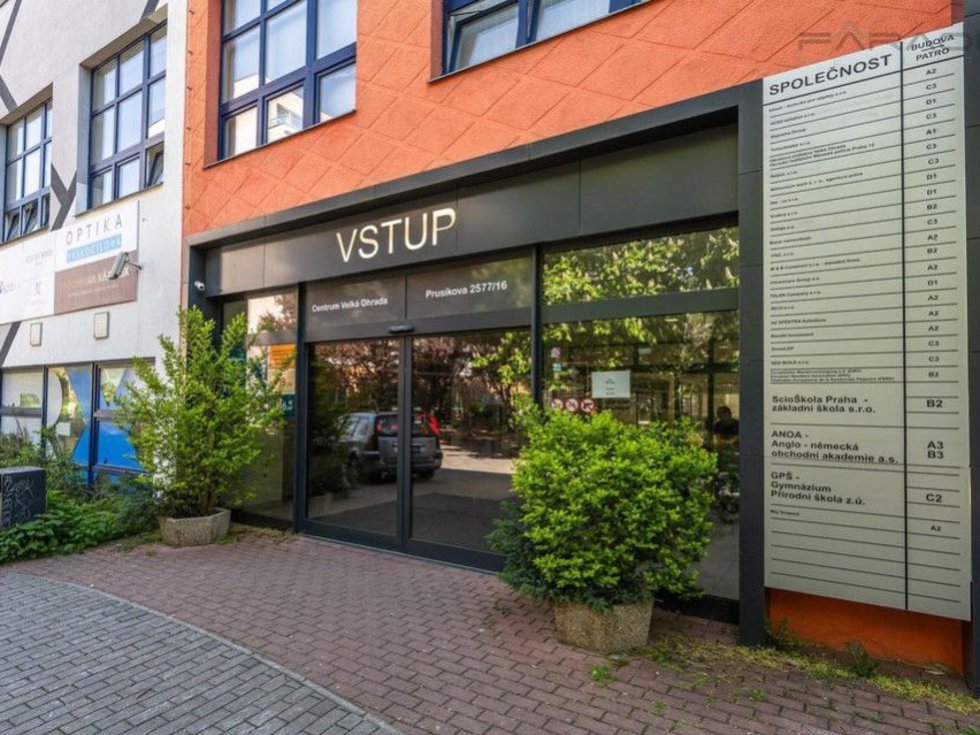 Pronájem obchodu 50 m², Praha