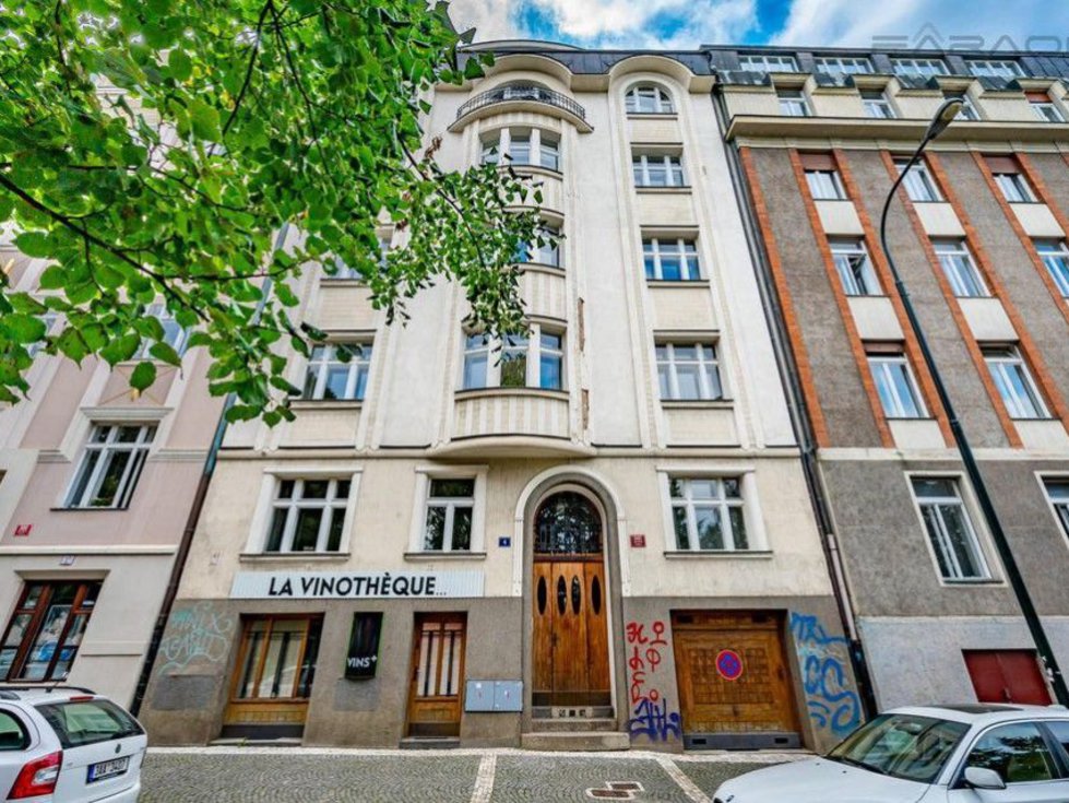 Pronájem bytu 3+1 102 m², Praha