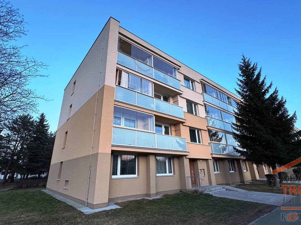 Pronájem bytu 3+1 63 m², Hradec Králové