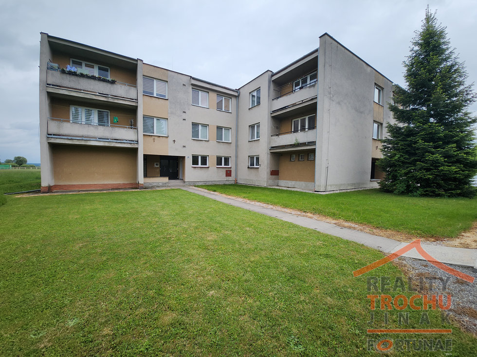 Prodej bytu 4+kk 75 m², Dolní Roveň