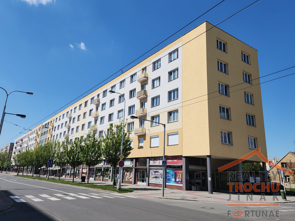 Prodej bytu 3+1 74 m², Hradec Králové