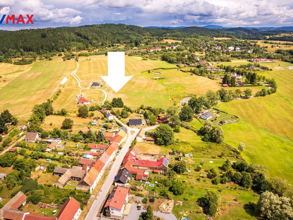 Prodej stavební parcely 1500 m², Horní Dvořiště