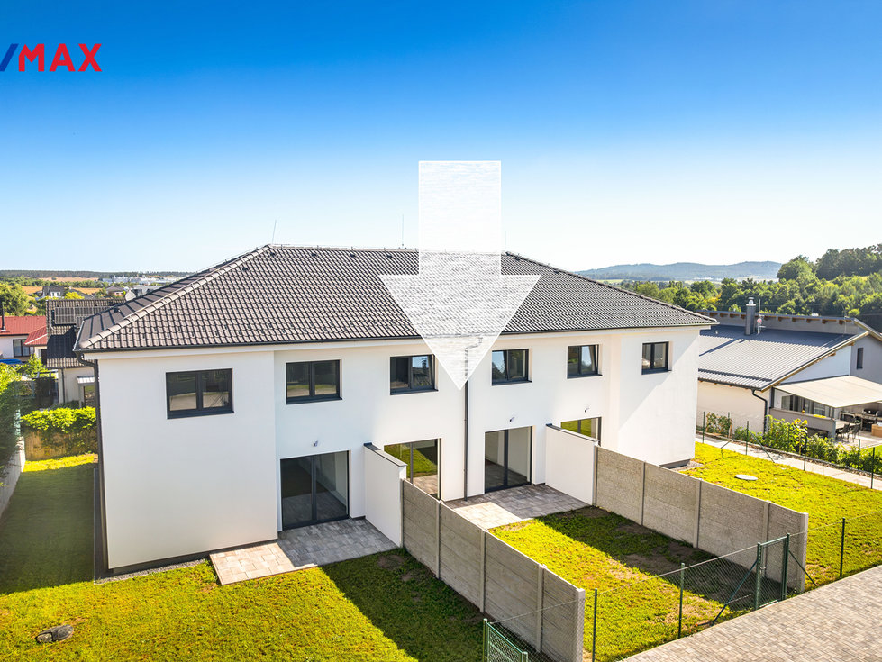 Prodej bytu 4+kk 117 m², Dobev