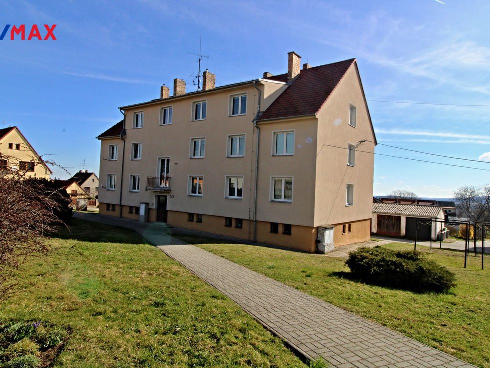 Pronájem bytu 2+1 56 m², Netřebice