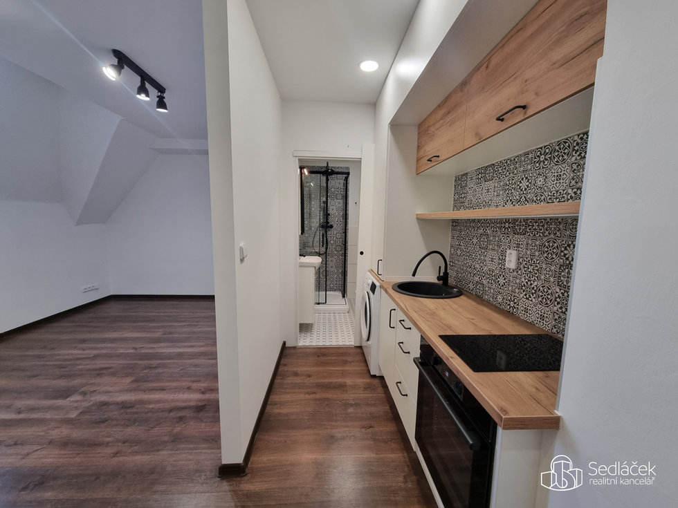 Pronájem bytu 1+kk, garsoniery 23 m², Sokolov