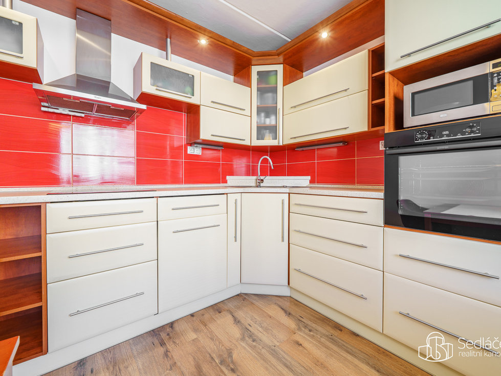 Prodej bytu 3+1 77 m², Sokolov