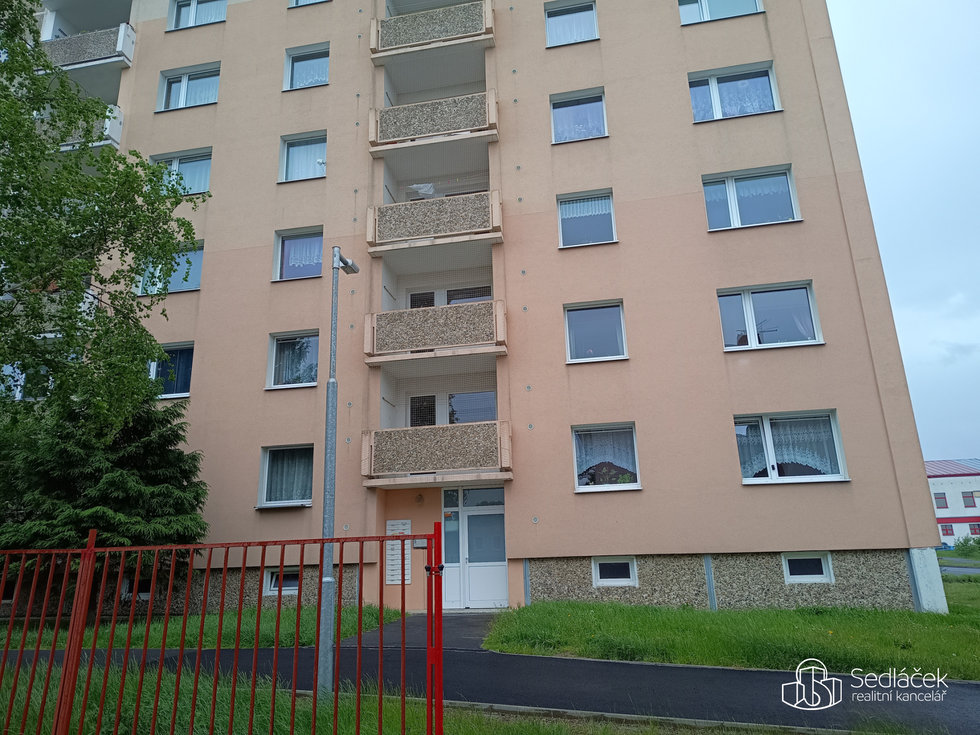 Pronájem bytu 1+1 40 m², Sokolov
