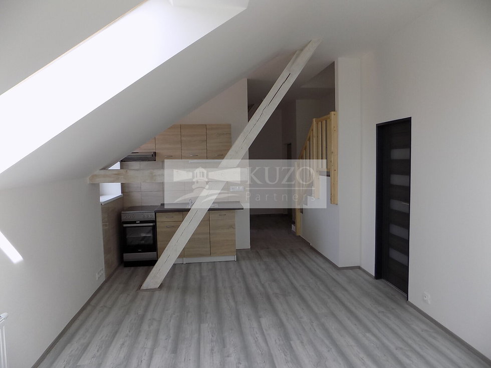 Pronájem bytu 2+kk 58 m², Dobříš