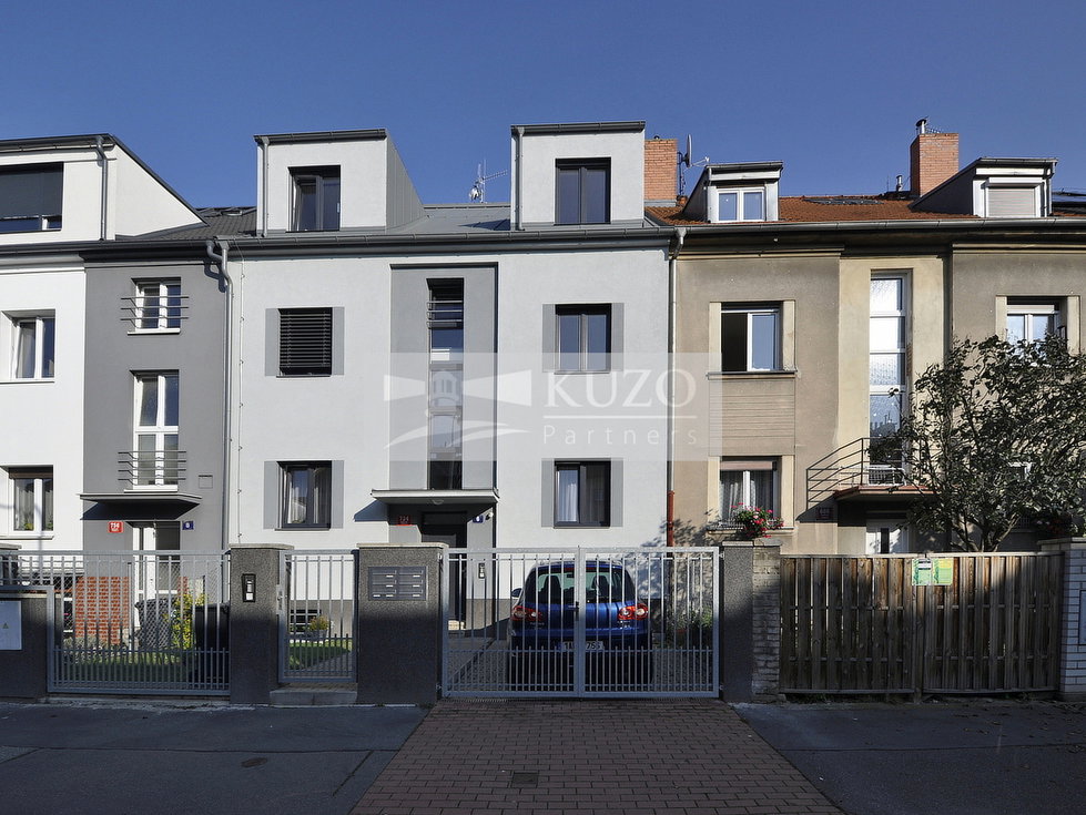 Pronájem bytu 2+kk 42 m², Praha