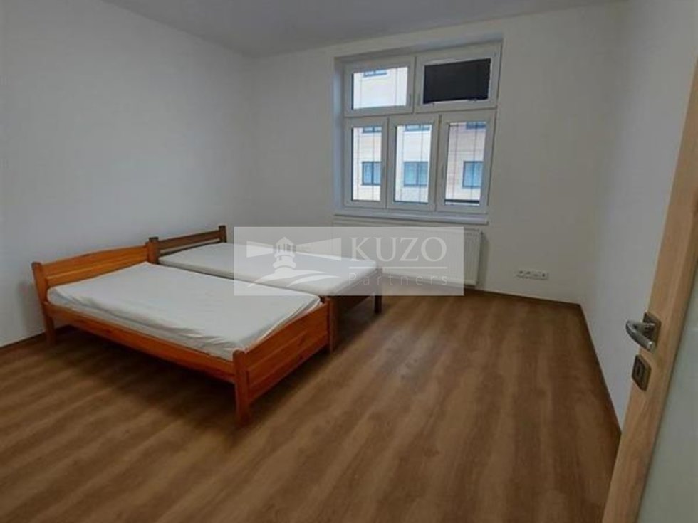 Pronájem bytu 1+kk, garsoniery 36 m², Praha