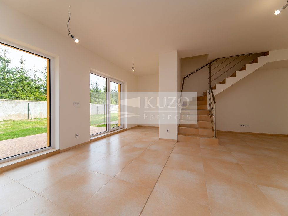 Prodej bytu 5+kk 150 m², Hostivice