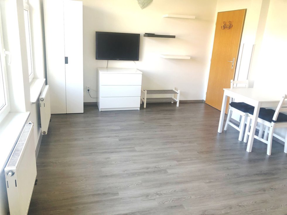 Pronájem bytu 1+kk, garsoniery 22 m², Praha