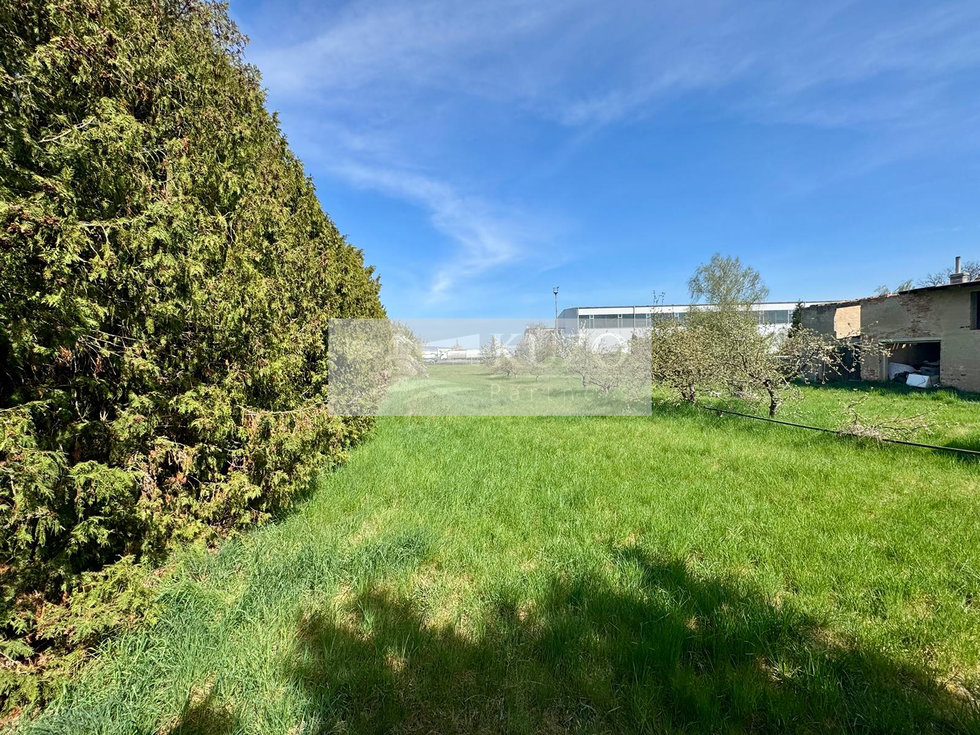 Prodej stavební parcely 2582 m², Řepov