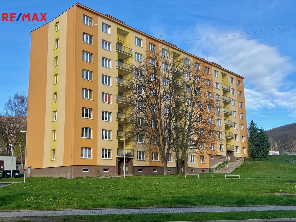 Prodej bytu 2+1 61 m², Jirkov