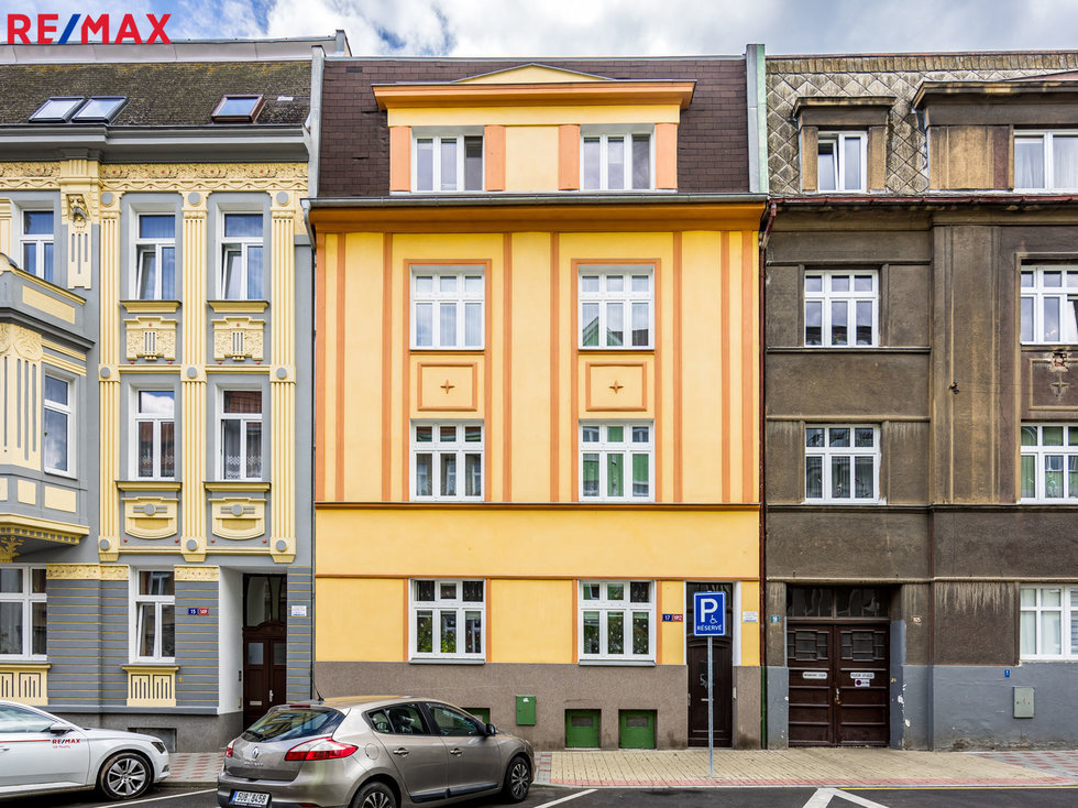 Pohled na dům v ulici Ruská, Teplice